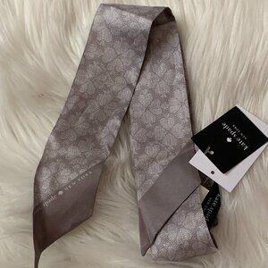 KATE SPADE Textured Spade Flower Skinny Scarf in Dark Beige/Cream